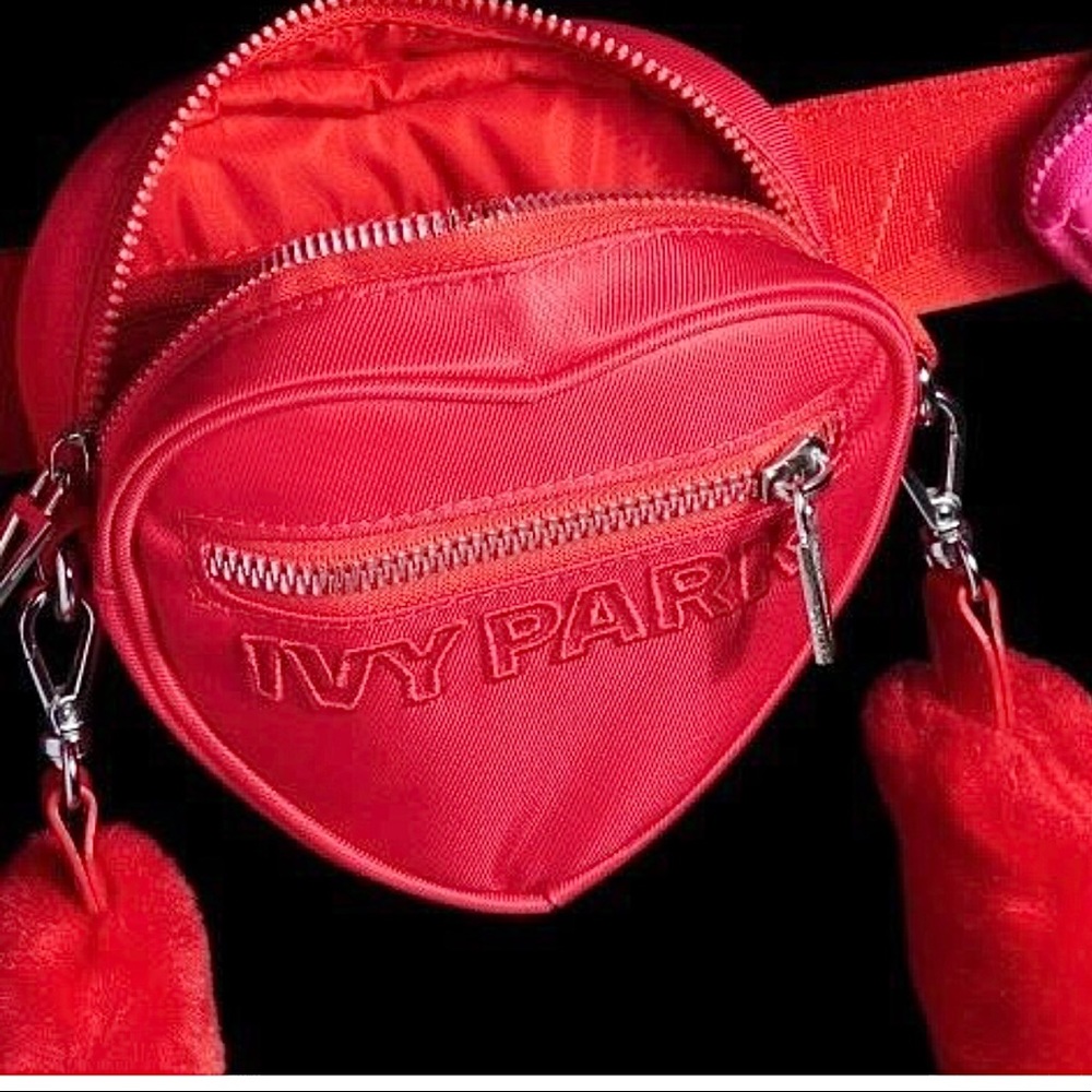 🐝 IVY PARK/ ADIDAS “IVY HEART” BELT 🐝 - Picture 6 of 8